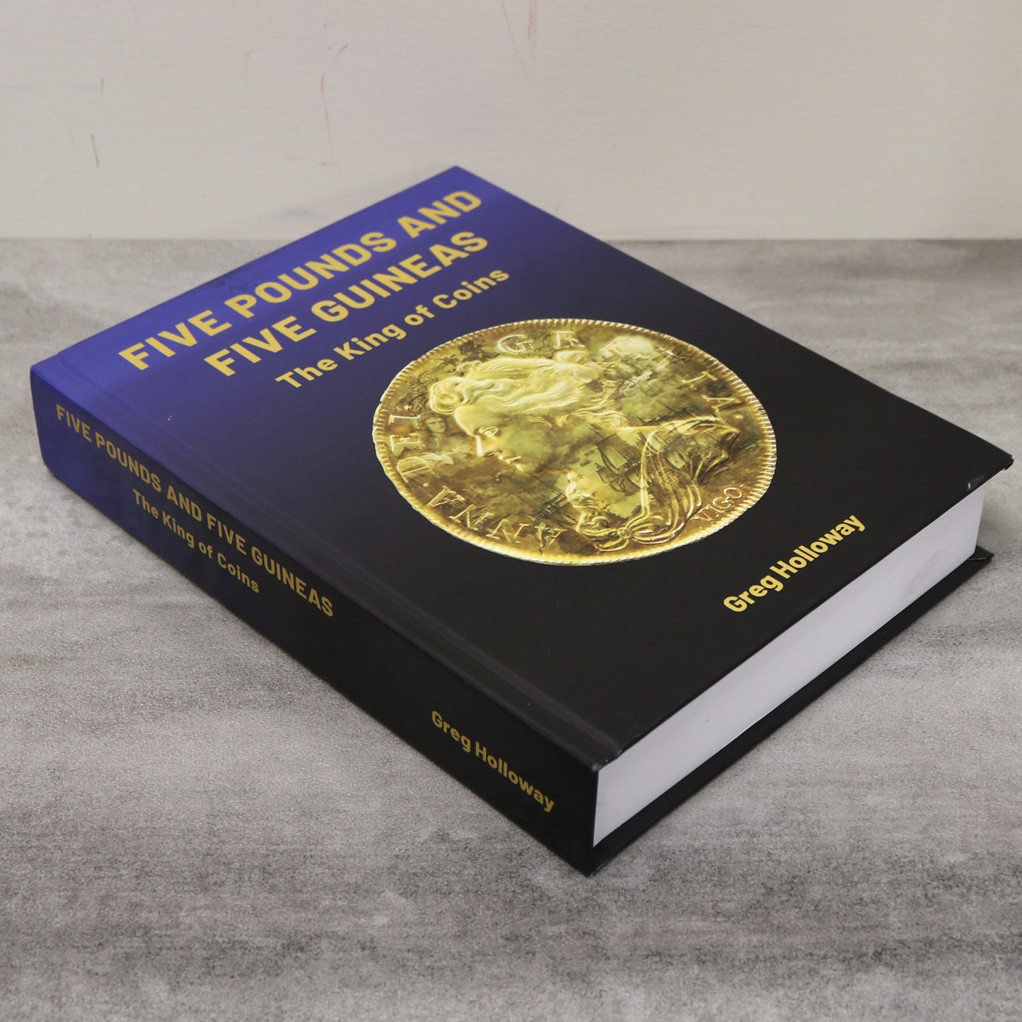 Five Pounds Guineas Coin Gold History Numismatics English Coinage Used Book