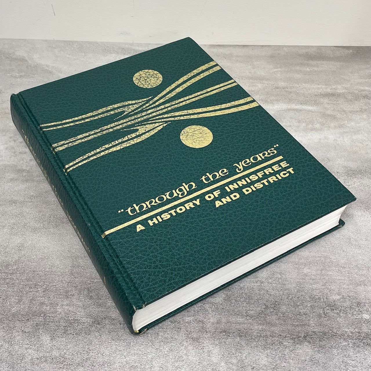 Through the Years Innisfree Alberta Canada Canadian Local History Used Book