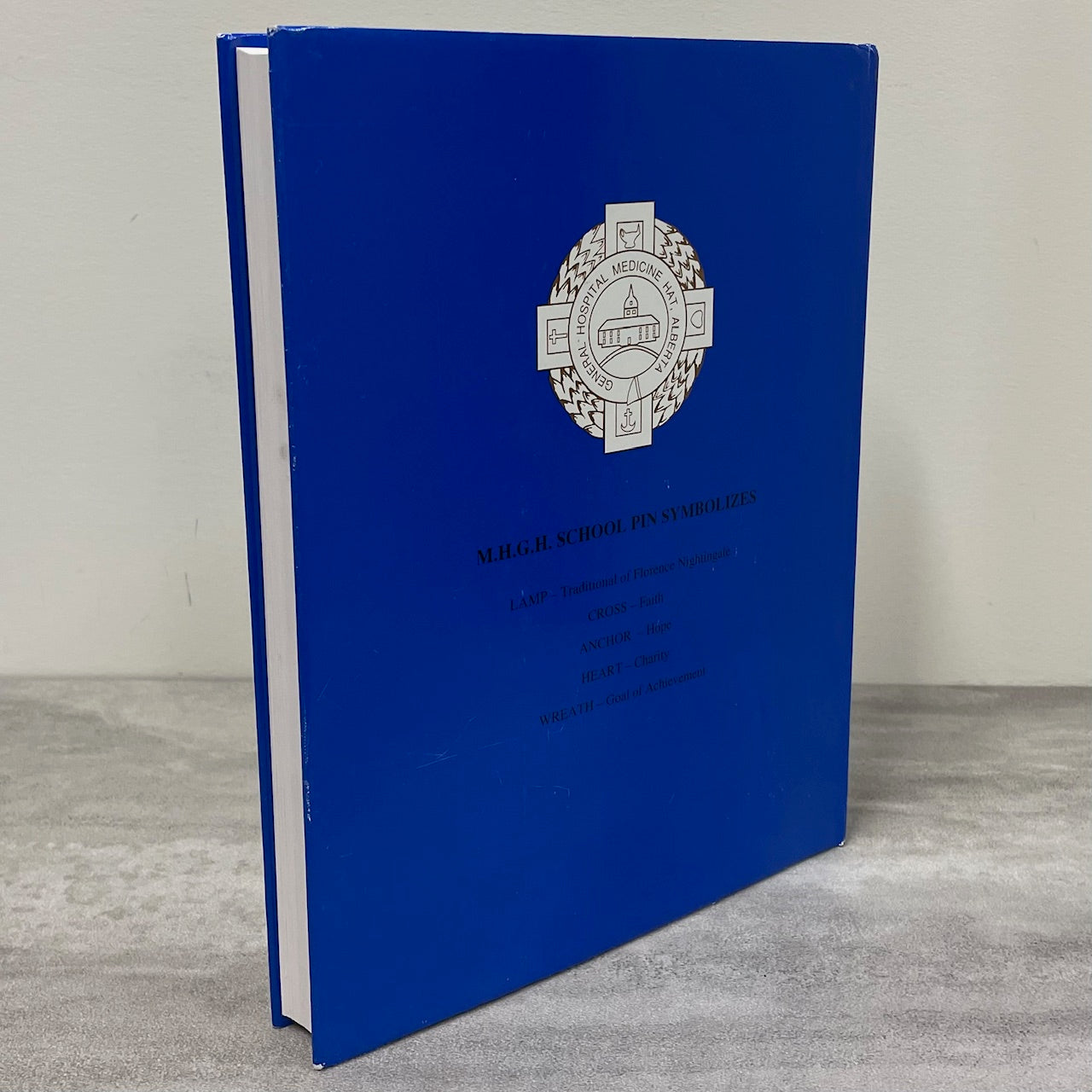 Caps Bibs Aprons Medicine Hat General Hospital Nursing Nurse Alberta History Book