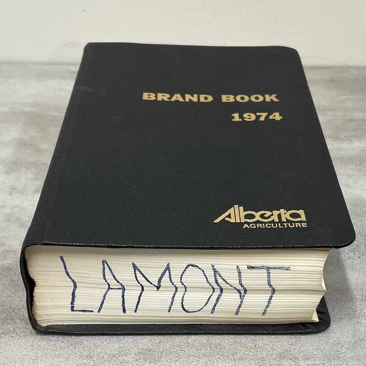 Livestock Brand Book 1974 Alberta Ranching History Cowboy Canada Used Book