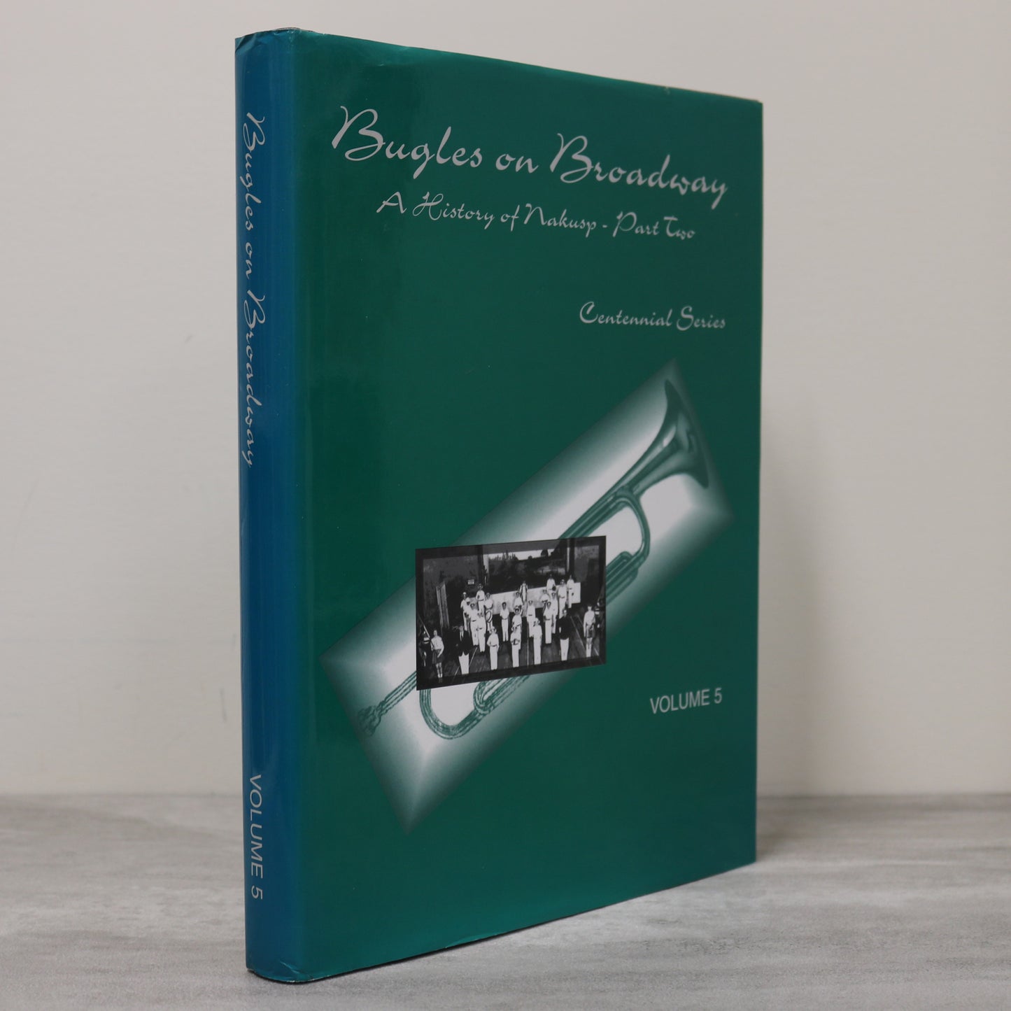 Bugles on Broadway Arrow Lakes BC British Columbia Kootenay History Nakusp Used Book